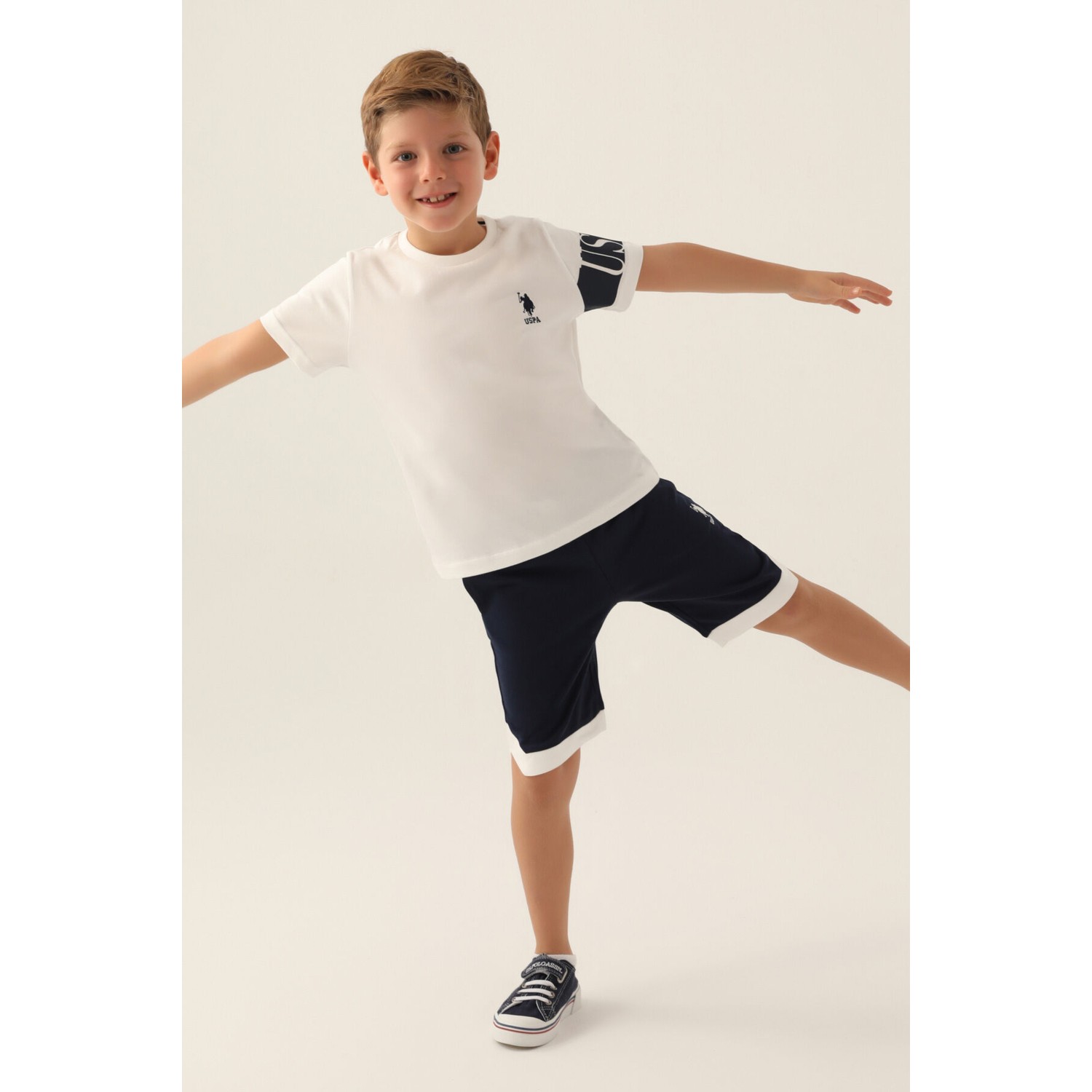 U.S. Polo Assn. Lisanslı Edged Krem Erkek Çocuk Bermuda Takım
