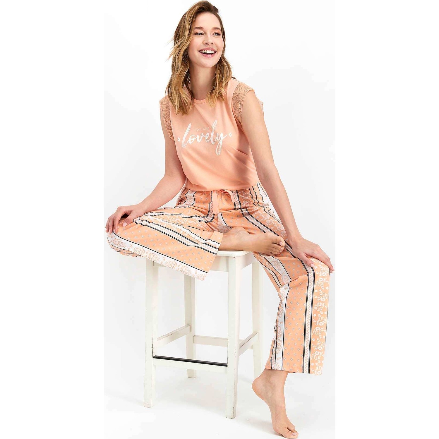 Arnetta Lovely Koyu Yavruağzı Kadın Kısa Kol Pijama Takımı