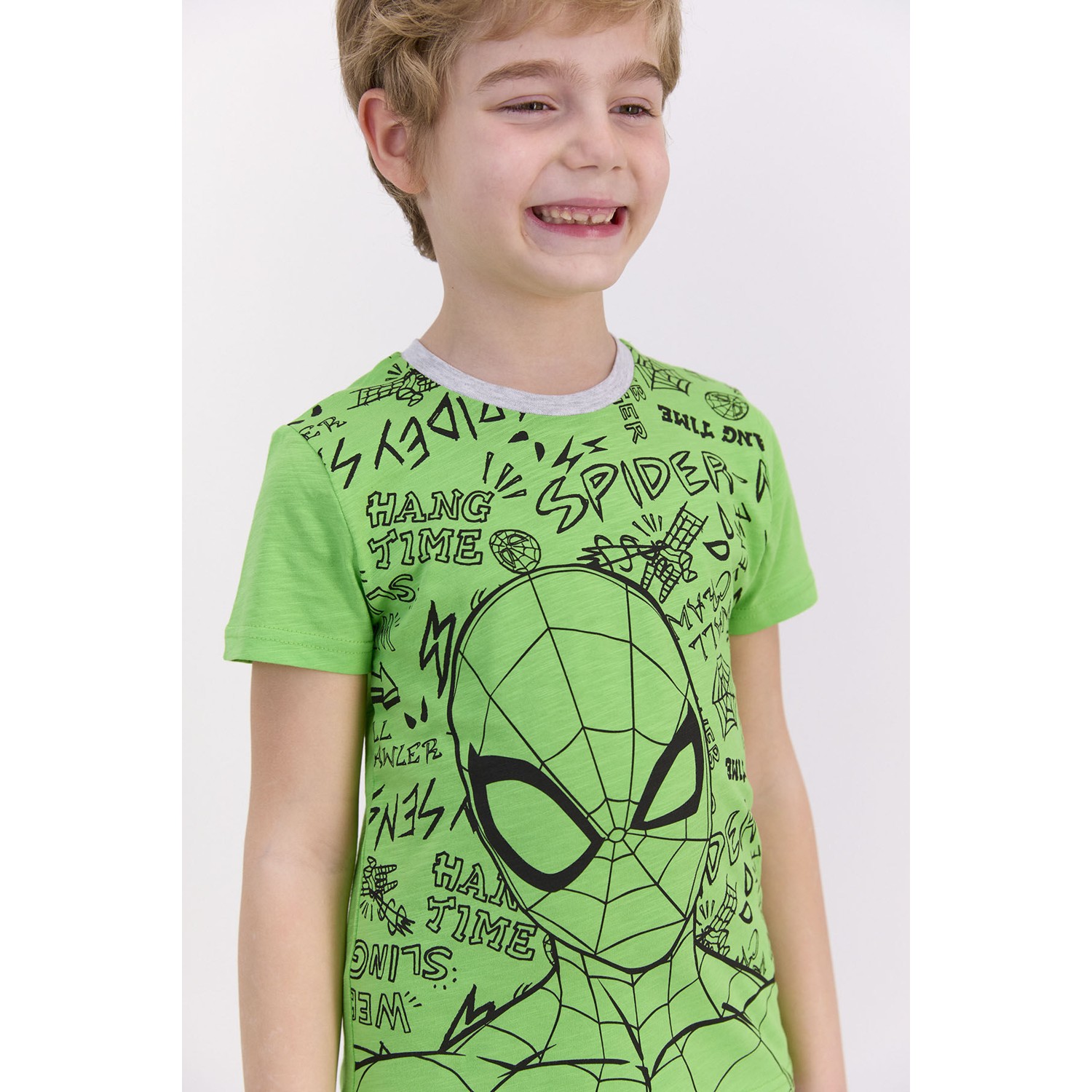 Marvel Spider-Man Lisanslı Lime Yeşili Erkek Çocuk Bermuda Takım
