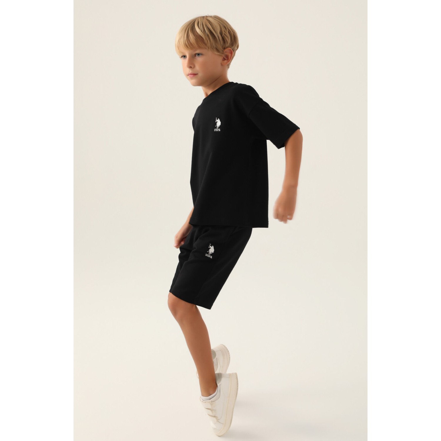 U.S. Polo Assn. Lisanslı Straight Siyah Erkek Çocuk Bermuda Takım
